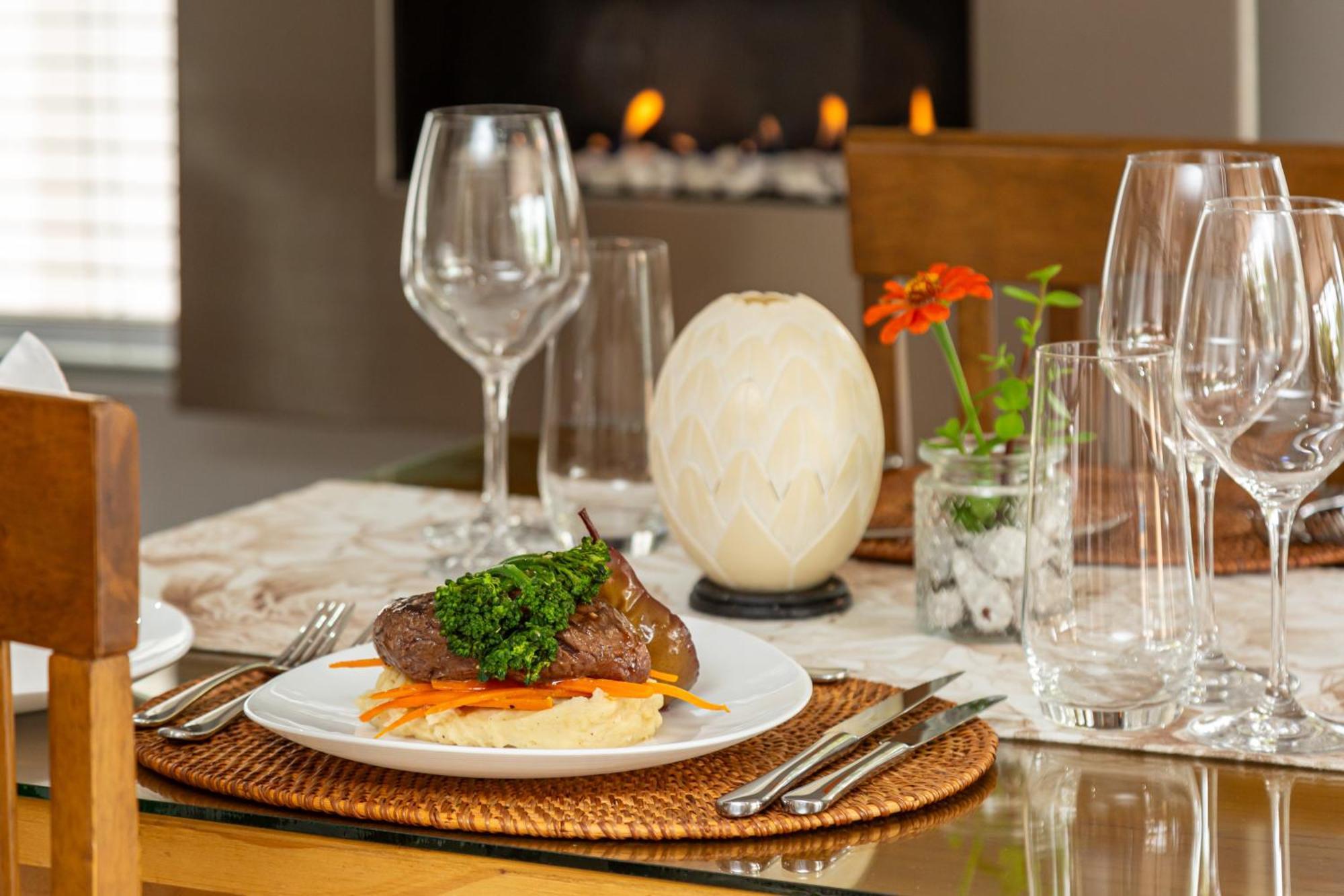 Pictures Guest House Boutique Hotel Oudtshoorn Buitenkant foto