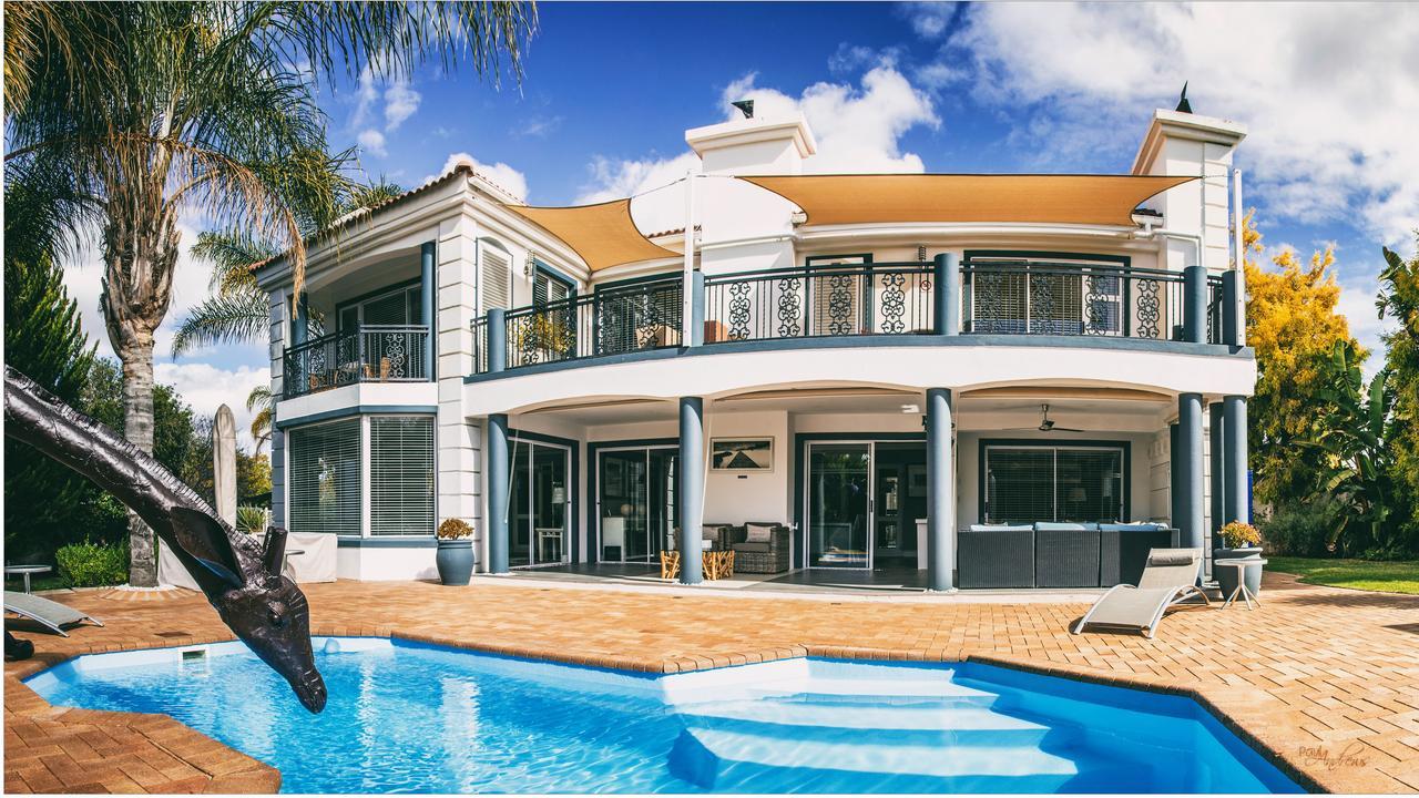 Pictures Guest House Boutique Hotel Oudtshoorn Buitenkant foto